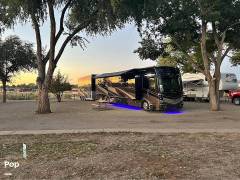 2018 Fleetwood Discovery LXE 44H, $ 245,000