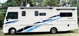 2019 Winnebago Sunstar 27PE, $ 63,000