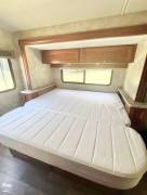 2019 Winnebago Sunstar 27PE, $ 63,000
