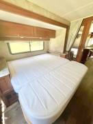 2019 Winnebago Sunstar 27PE, $ 63,000
