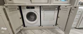 2022 Fleetwood Discovery LXE 44B, $ 299,900