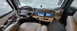 2022 Fleetwood Discovery LXE 44B, $ 299,900