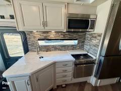 2021 Holiday Rambler Vacationer 36F, $ 107,000