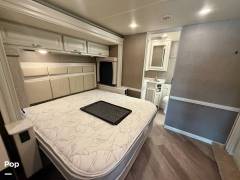 2021 Holiday Rambler Vacationer 36F, $ 107,000