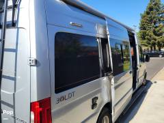 2020 Winnebago Boldt 70KL, $ 106,000