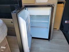 2020 Winnebago Boldt 70KL, $ 106,000