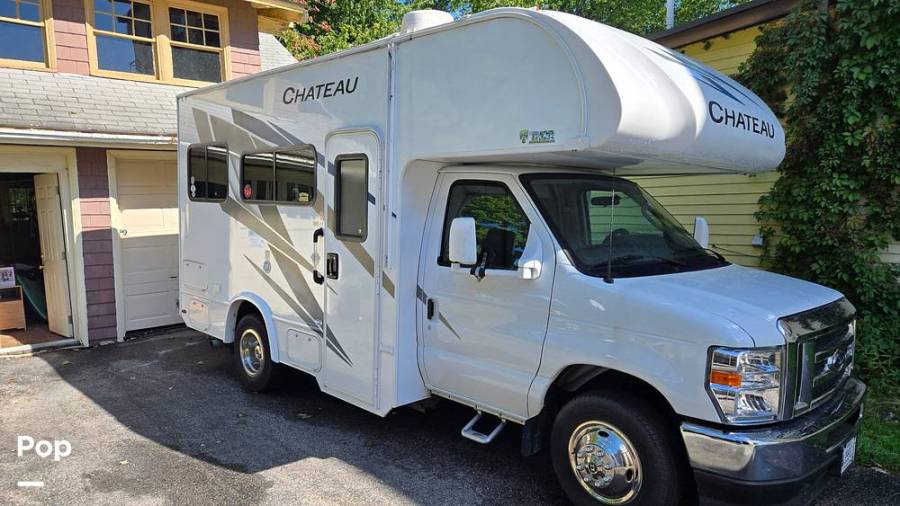 2025 Thor Motor Coach Chateau 19Z, $ 76,200