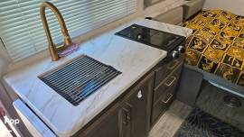 2025 Thor Motor Coach Chateau 19Z, $ 76,200