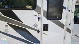 2025 Thor Motor Coach Chateau 19Z, $ 76,200