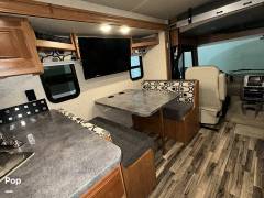 2018 Winnebago Vista 31BE, $ 54,900