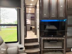 2022 Grand Design Momentum 399TH-R, $ 79,200
