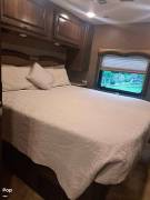 2018 Thor Motor Coach Windsport 29M, $ 62,300