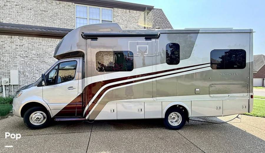 2023 Tiffin Wayfarer 25TW, $ 128,000