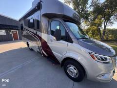 2023 Tiffin Wayfarer 25TW, $ 128,000