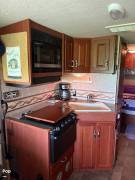 2013 Winnebago Vista 26HE, $ 37,800