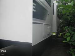 2024 Jayco Eagle 320FBOK, $ 49,000