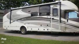 2015 Coachmen Concord 300DS, $ 58,400