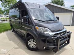 2024 Airstream Rangeline, $ 93,500