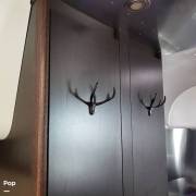 2009 Airstream International 23D Signature, $ 26,000