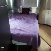 2009 Airstream International 23D Signature, $ 26,000
