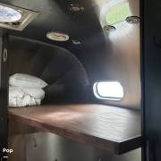 2009 Airstream International 23D Signature, $ 26,000