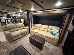 2017 Grand Design Momentum 376TH, $ 49,900