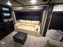 2017 Grand Design Momentum 376TH, $ 49,900