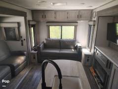 2025 Forest River Aurora 32RLTS, $ 27,990
