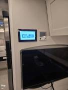 2025 Airstream Classic 30RB, $ 151,200