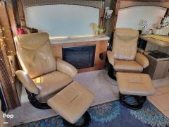 2012 Monaco Knight 40PDQ, $ 72,900