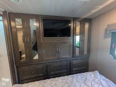 2021 NeXus RV Viper 29V, $ 70,600