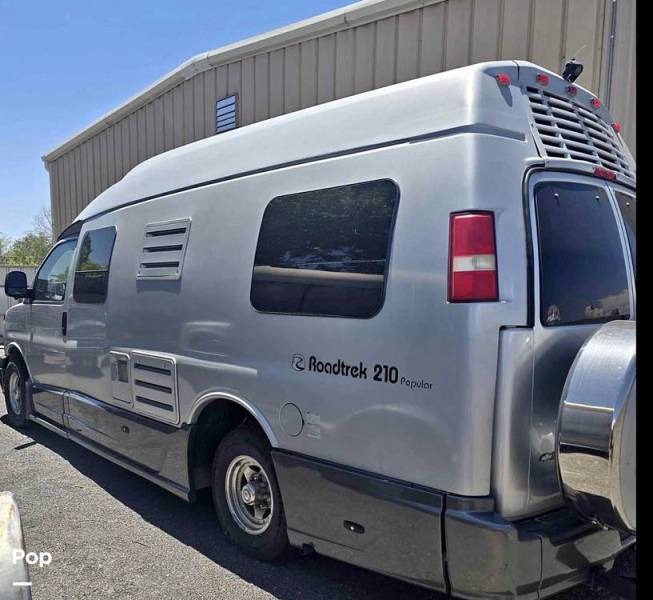 2008 Roadtrek Popular 210, $ 45,000