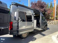 2024 Winnebago Revel 44E 4x4, $ 165,000