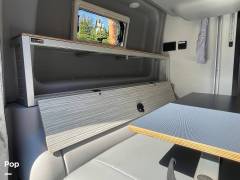 2024 Winnebago Revel 44E 4x4, $ 165,000