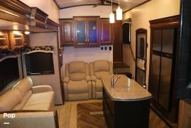 2017 Jayco North Point 375BHFS, $ 41,800