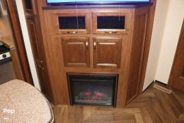 2017 Jayco North Point 375BHFS, $ 41,800