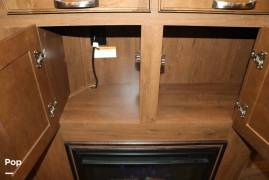 2017 Jayco North Point 375BHFS, $ 41,800