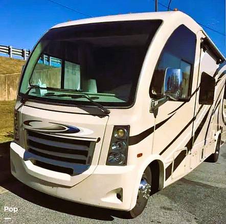 2017 Thor Motor Coach Vegas 24.1, $ 50,000