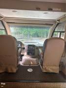 2017 Thor Motor Coach Vegas 24.1, $ 50,000
