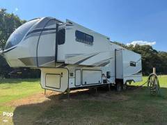 2021 Alliance RV Paradigm 340RL, $ 44,999