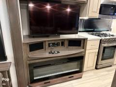 2021 Alliance RV Paradigm 340RL, $ 44,999