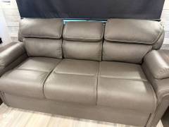2021 Alliance RV Paradigm 340RL, $ 44,999