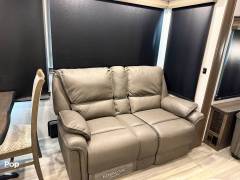 2021 Alliance RV Paradigm 340RL, $ 44,999