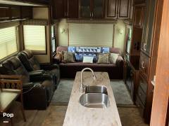 2016 DRV Mobile Suites 38PS3, $ 58,800