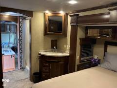 2016 DRV Mobile Suites 38PS3, $ 58,800