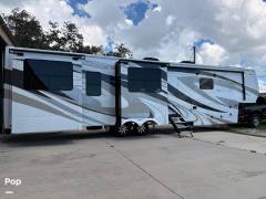2022 CrossRoads Redwood 4150RD, $ 84,900