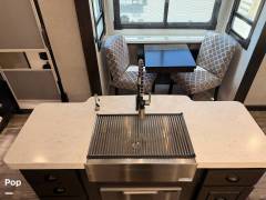2022 CrossRoads Redwood 4150RD, $ 84,900