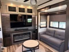 2022 CrossRoads Redwood 4150RD, $ 84,900