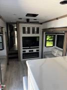 2024 Keystone Montana 3795FK, $ 82,000