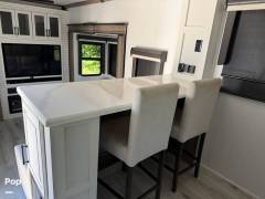 2024 Keystone Montana 3795FK, $ 82,000